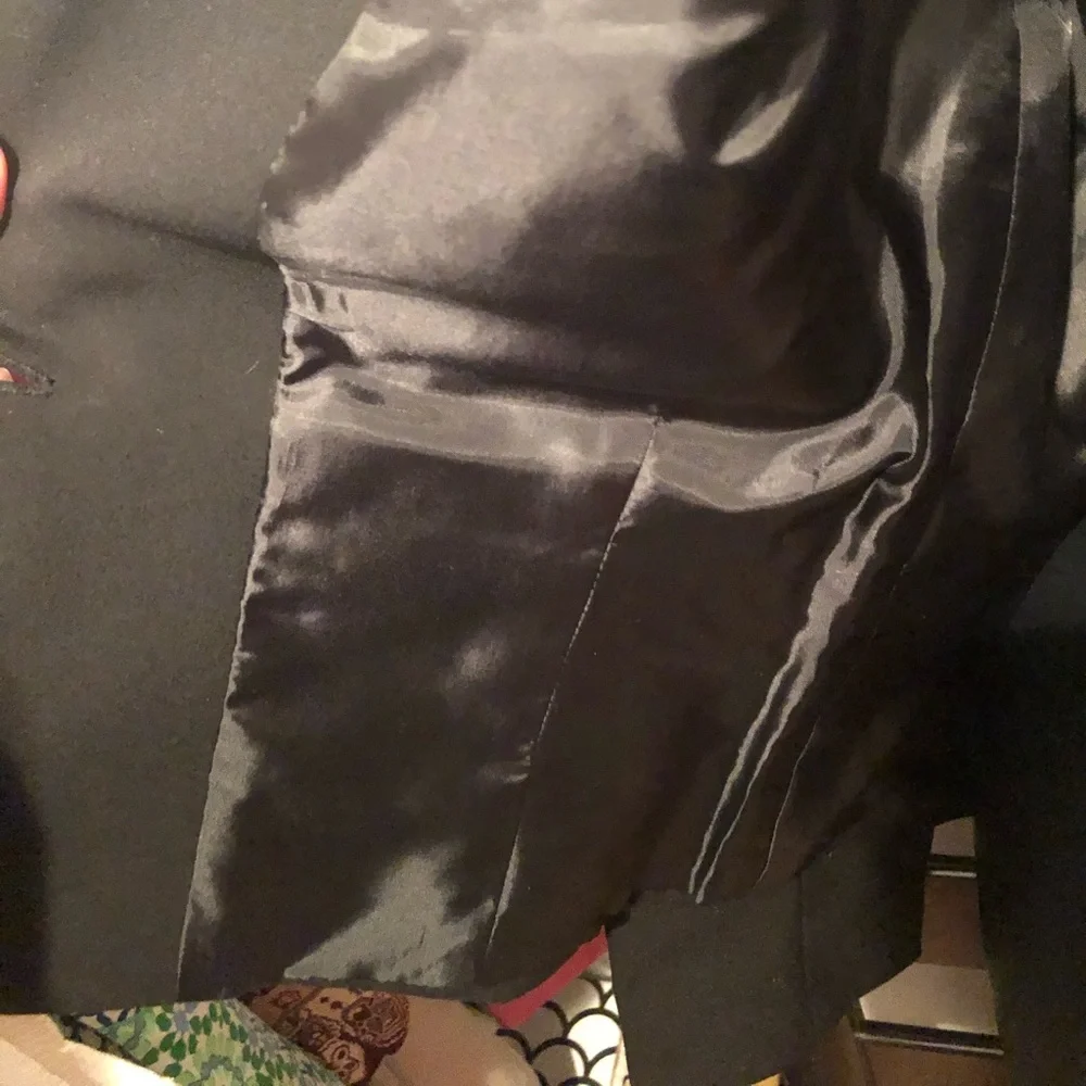 Black Tahari Blazer - Picture 5 of 9